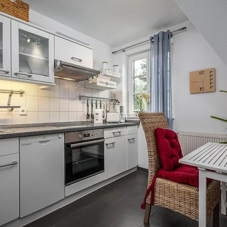 Achtern Diek Haus 6 6 * Zingst